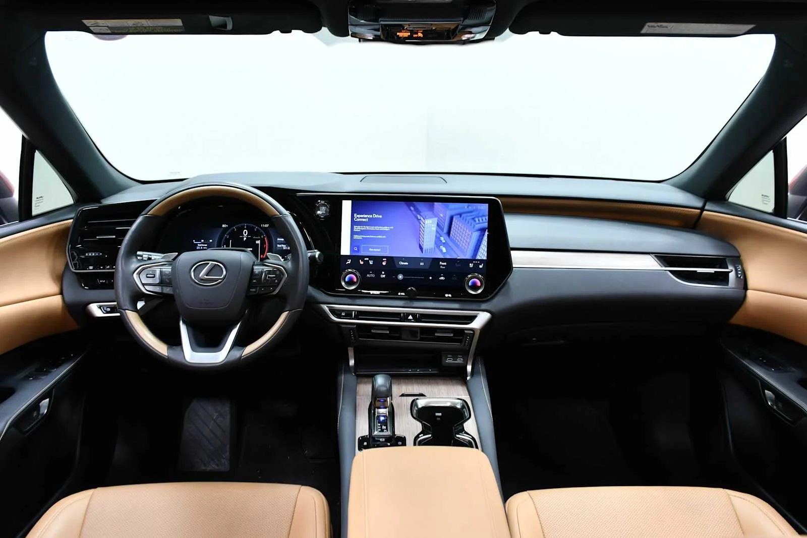 Certified Used 2025 COPPER CREST Lexus Premium image 18
