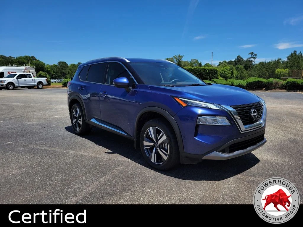 Used 2023 Blue Nissan SL image 9