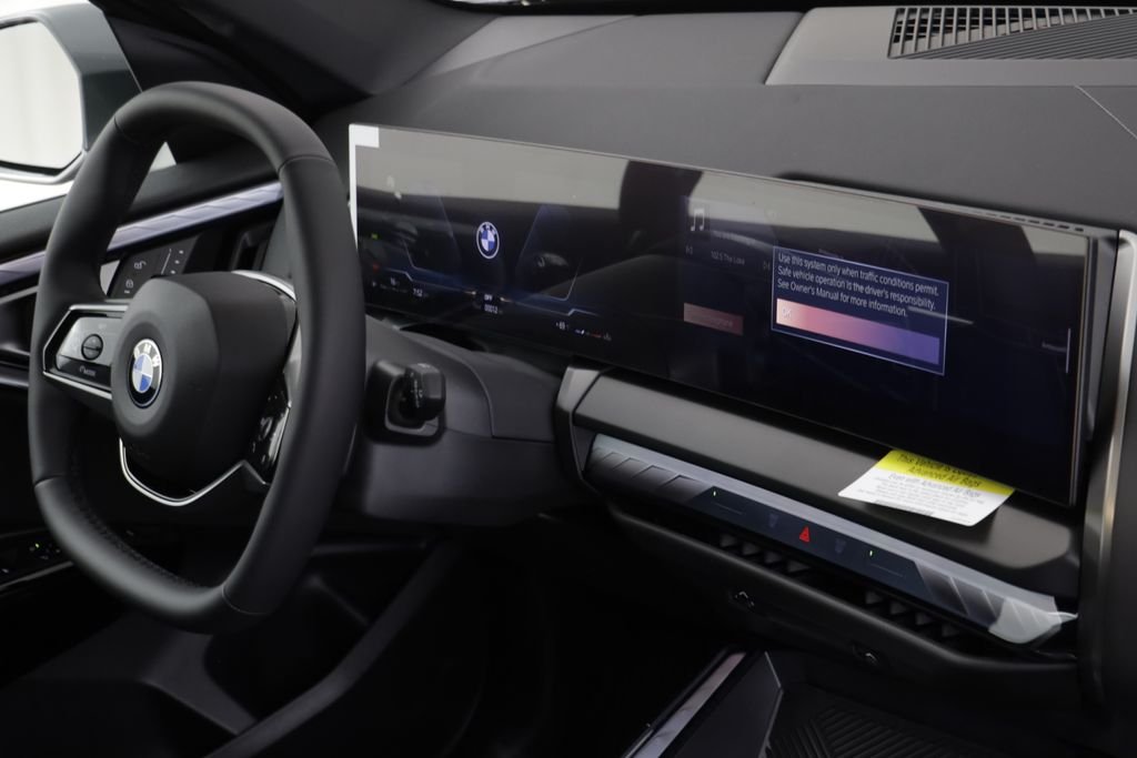 New 2026 Skyscraper Grey Metallic BMW 30 xDrive image 21