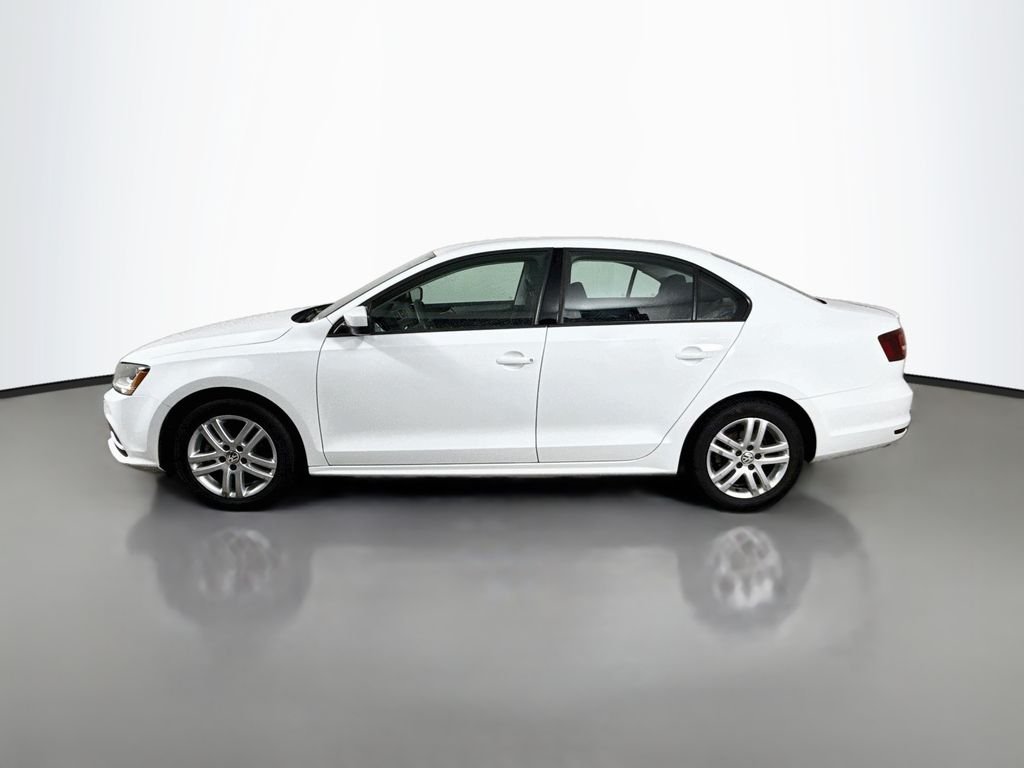 Used 2018 Pure White Volkswagen 1.4T S image 4