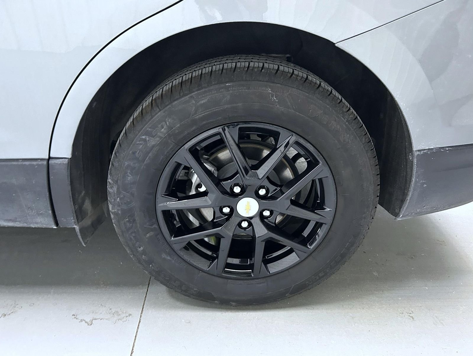 2023 Chevrolet Equinox LT - Photo 22