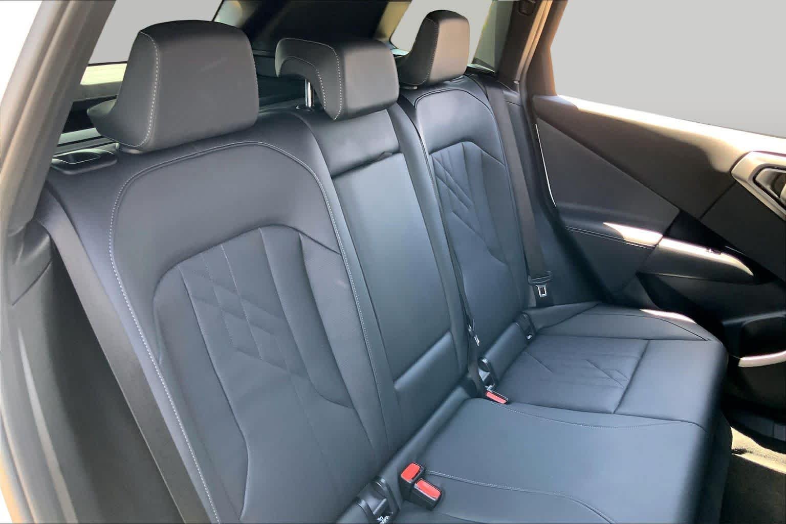 2026 BMW X3 30 - Photo 39