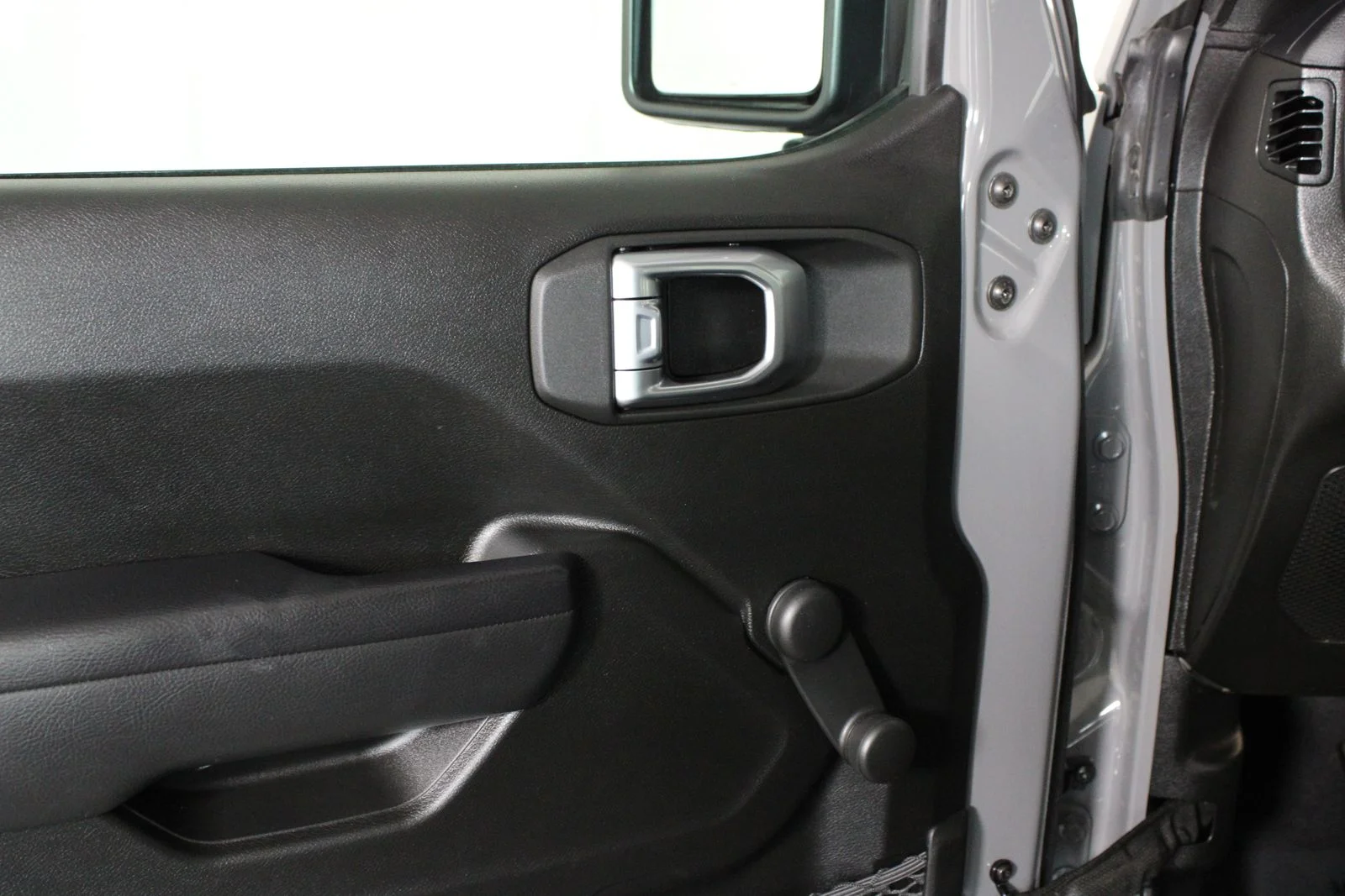 Used 2023 Gray Jeep Sport image 13