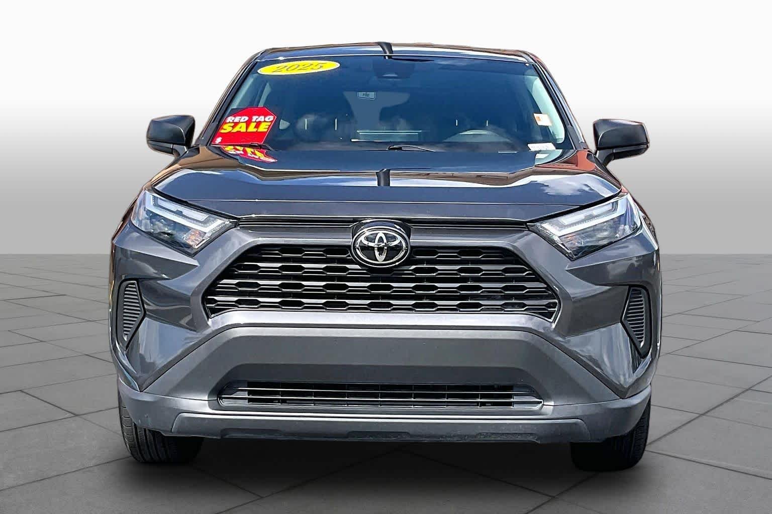 Used 2025 Magnetic Gray Metallic Toyota LE image 4