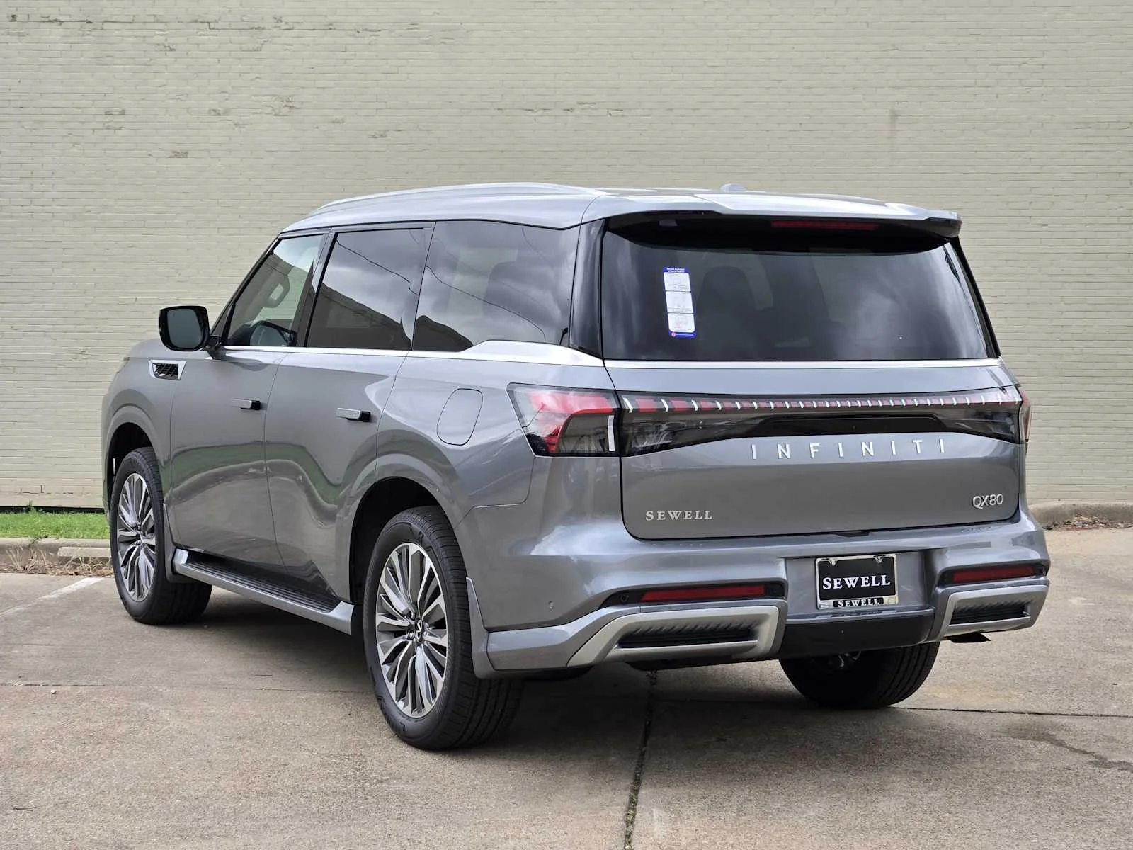 New 2026 DYNAMIC METAL INFINITI Luxe 2WD image 4