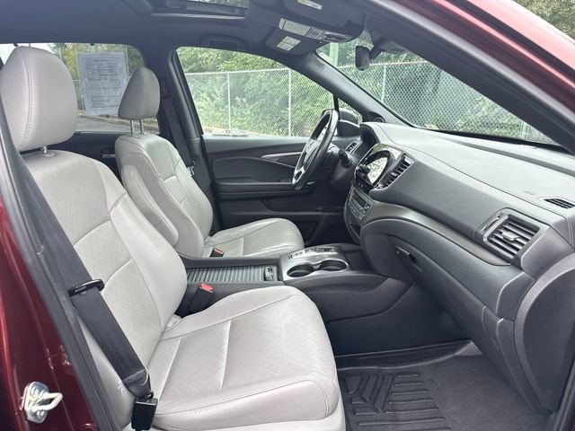 Used 2020 Deep Scarlet Pearl Honda EX-L image 9