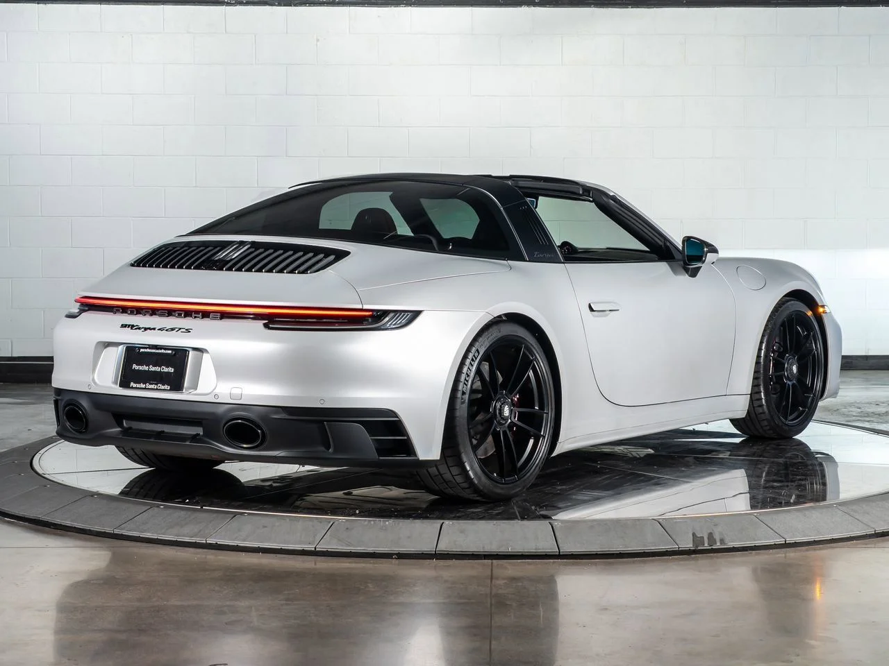 Used 2024 Silver Porsche Targa 4 GTS image 9