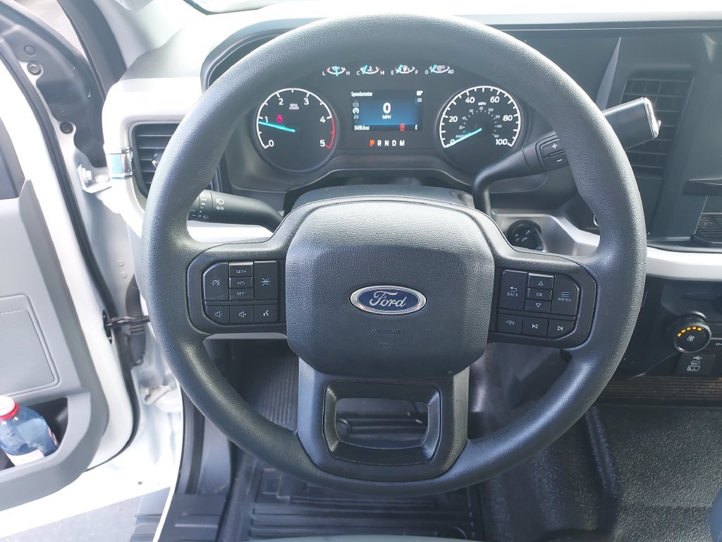 Used 2025 White Ford XL image 17