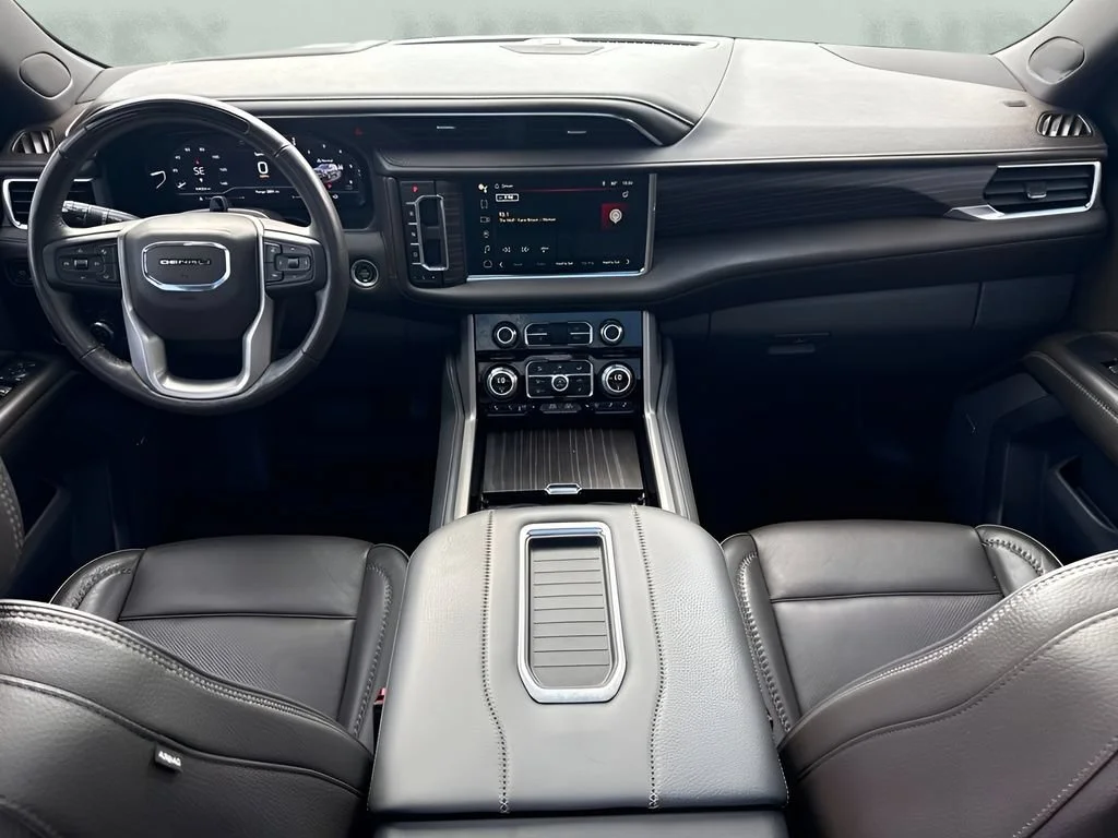 Used 2023 Onyx Black GMC Denali image 17