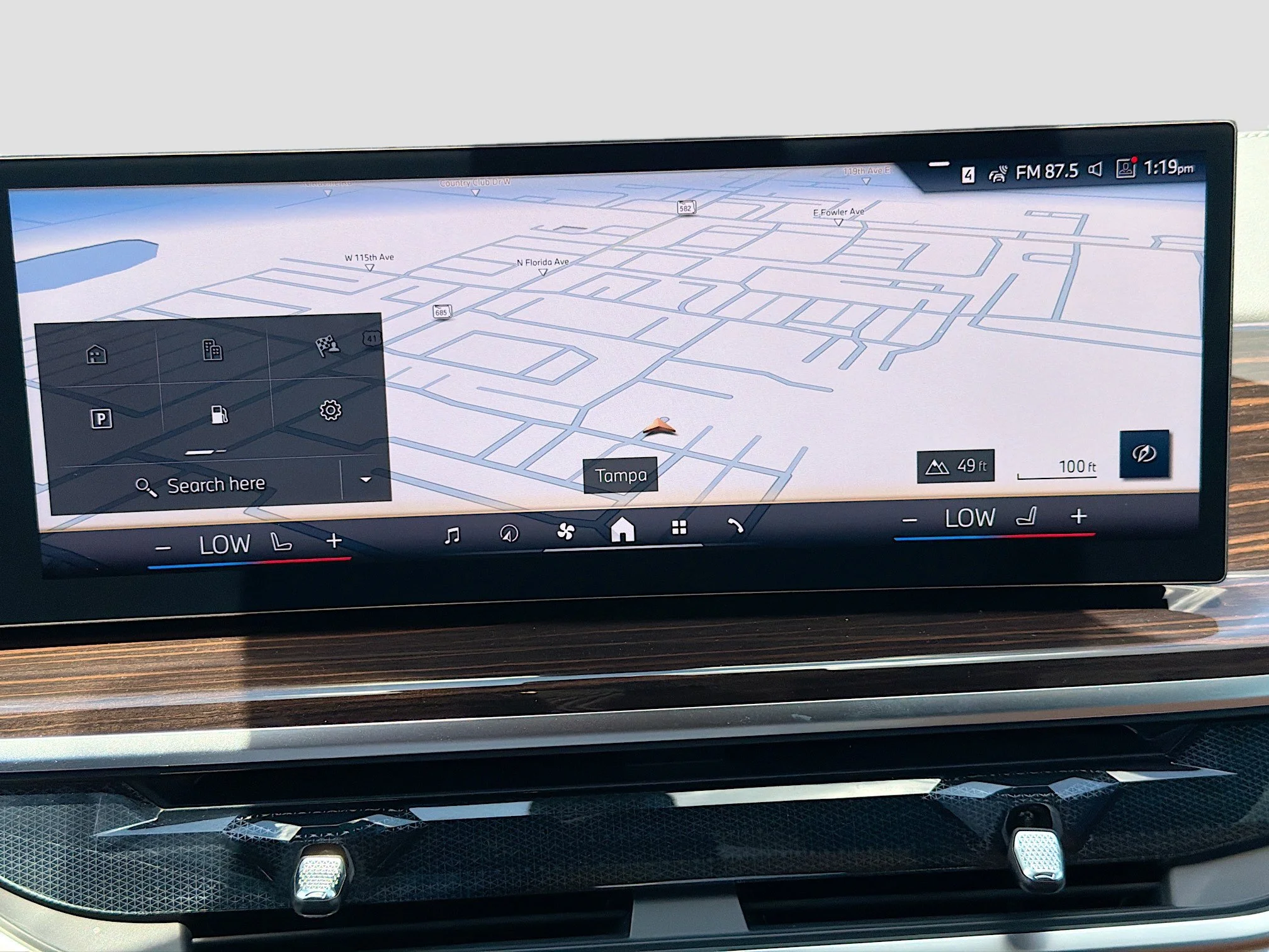 New 2026 Black Sapphire Metallic BMW xDrive40i image 31