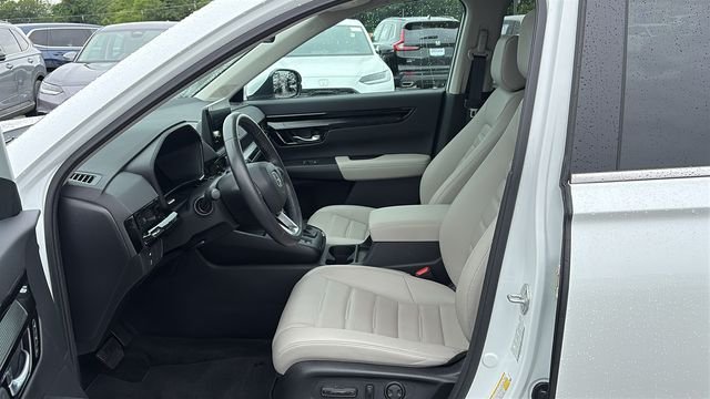Used 2024 Platinum White Pearl Honda EX-L image 10