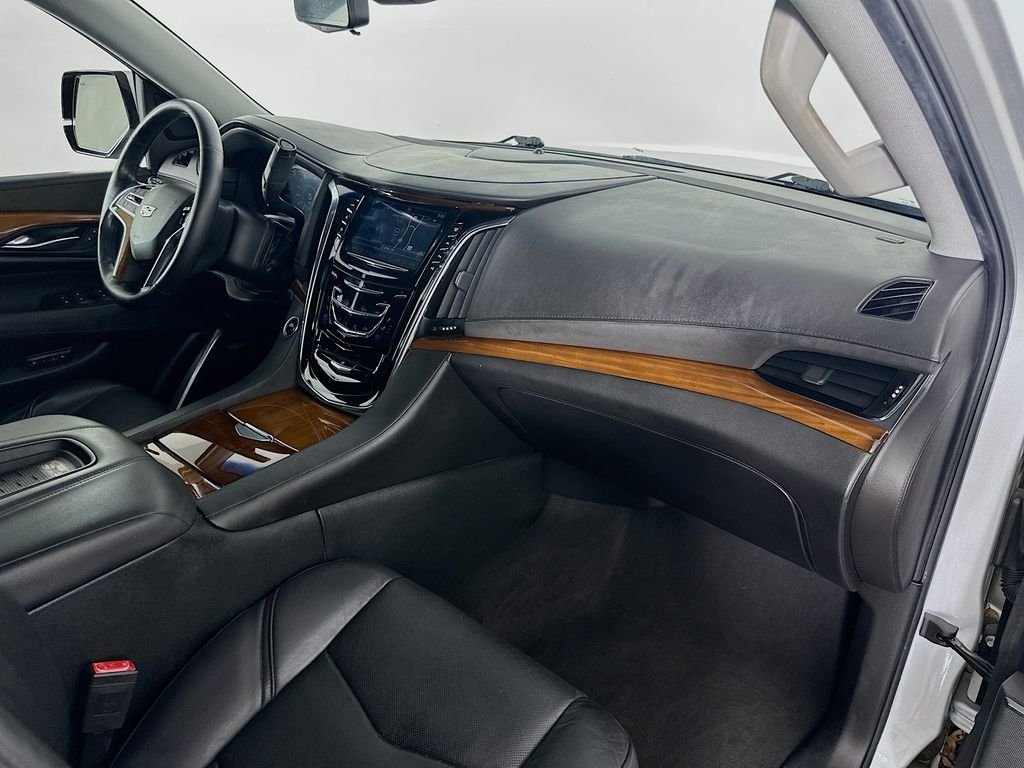 Used 2017 Radiant Silver Metallic Cadillac Luxury image 32