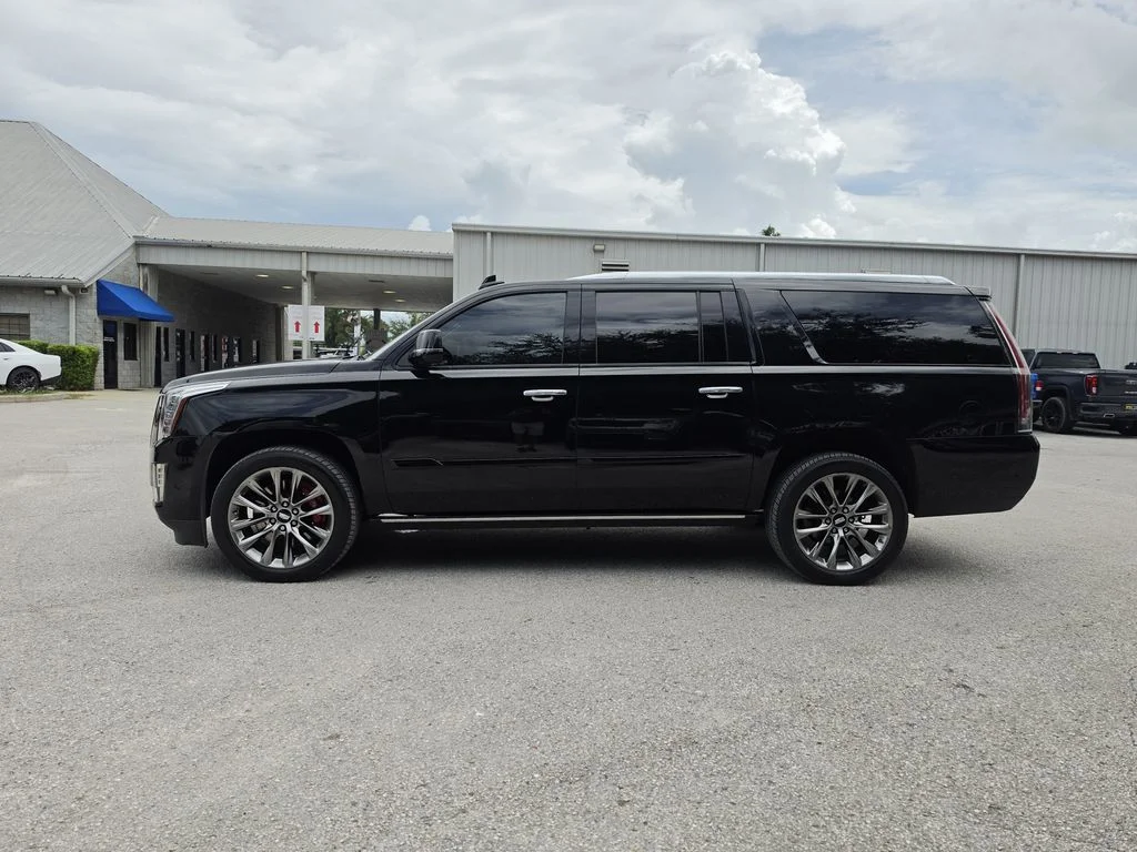 Certified Used 2020 Black Raven Cadillac Premium image 6