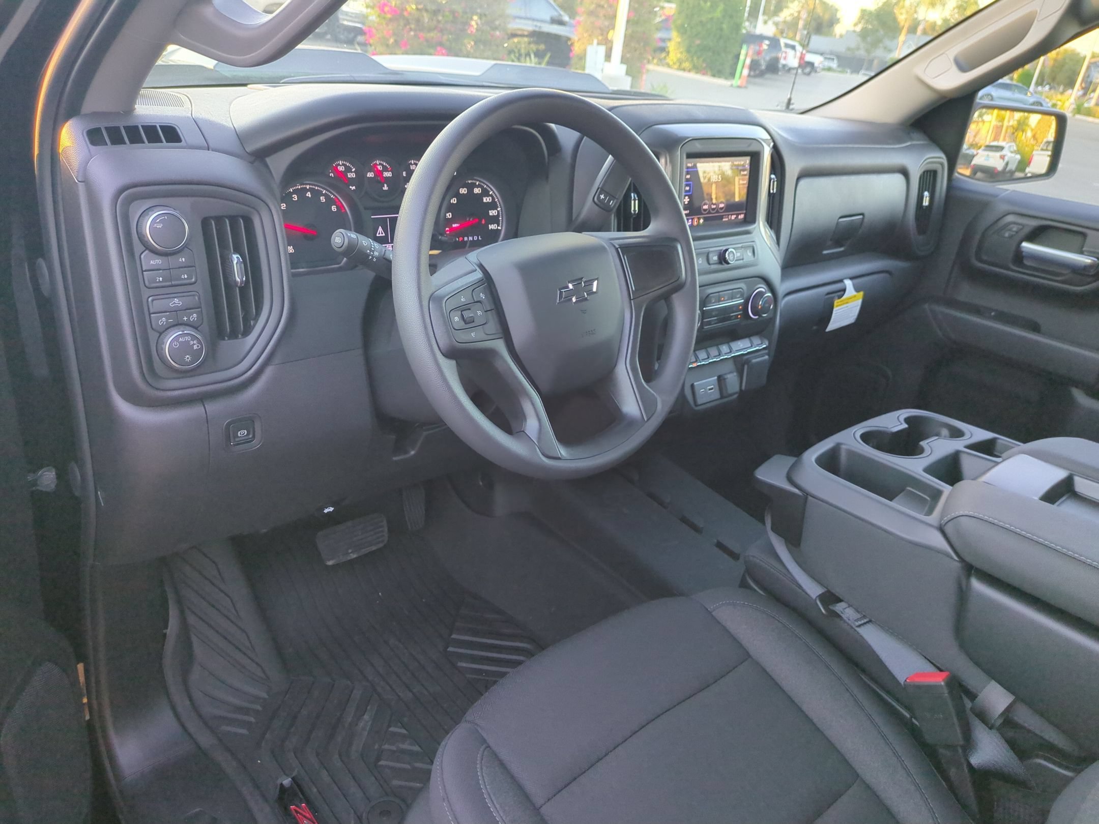 2026 Chevrolet Silverado 1500 Custom Trail Boss - Photo 10