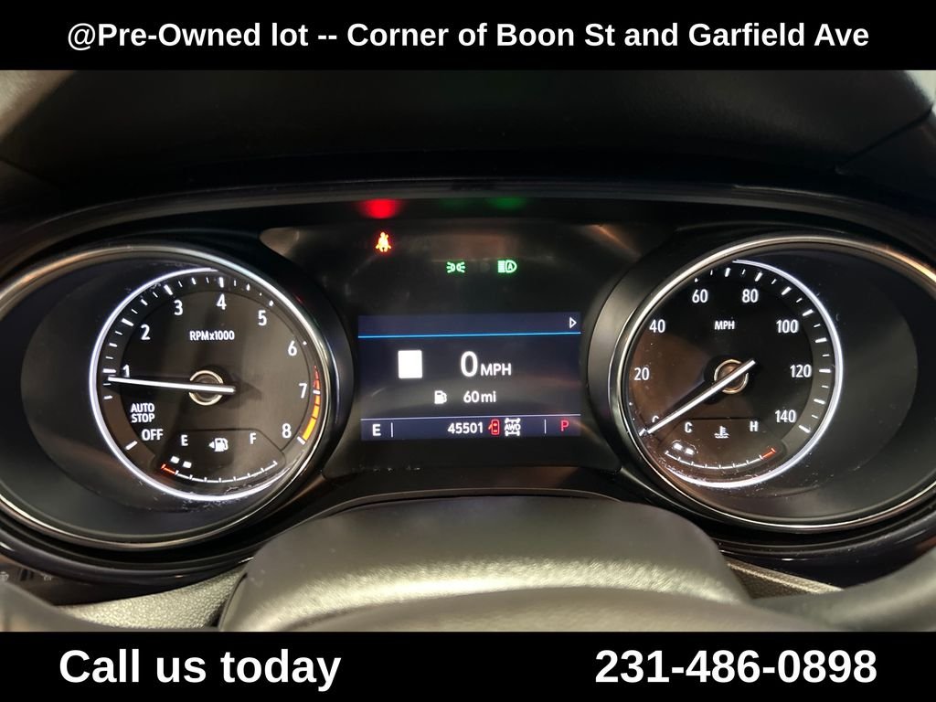 Used 2020 White Buick Essence image 21