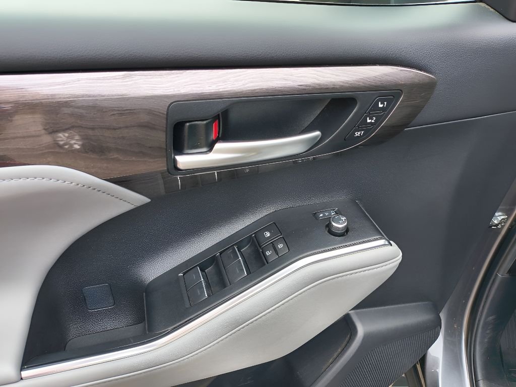 Used 2023 Magnetic Gray Metallic Toyota Limited image 13