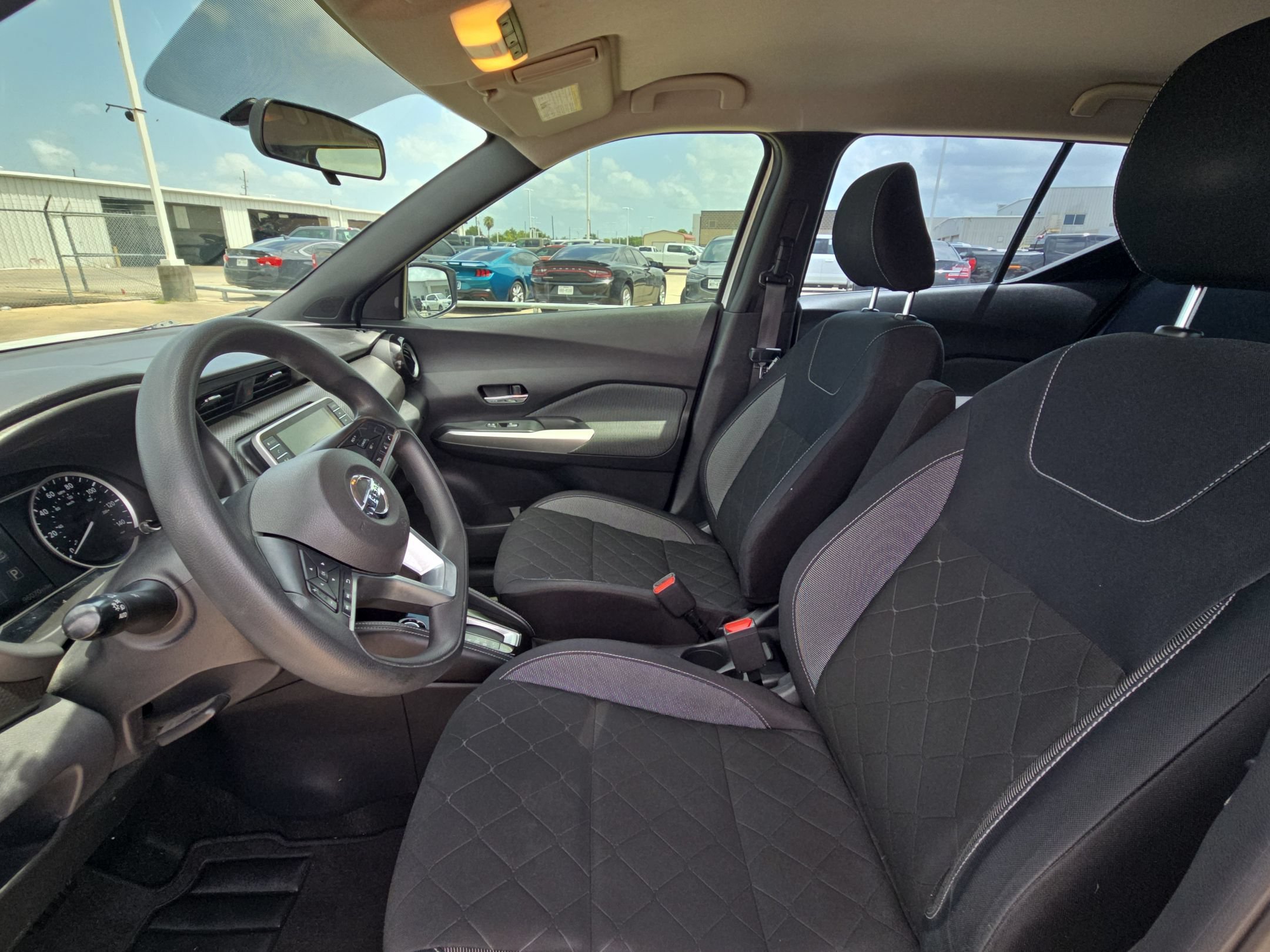 Used 2018 Aspen White / Super Black Nissan SV image 14