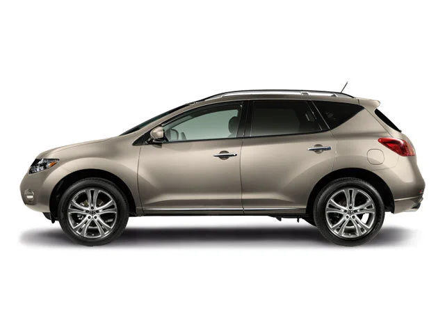 Used 2009 Saharan Stone Nissan S image 3