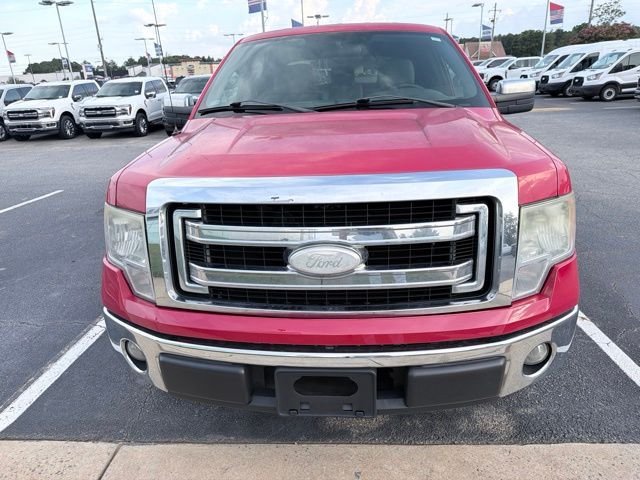 Used 2013 Vermillion Red Ford XLT image 8