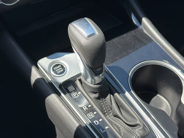 Used 2024 Gray Nissan 2.5 SV image 27