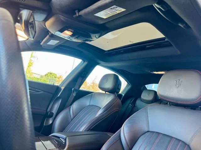 Certified Used 2022 Bianco Maserati Modena Q4 image 15