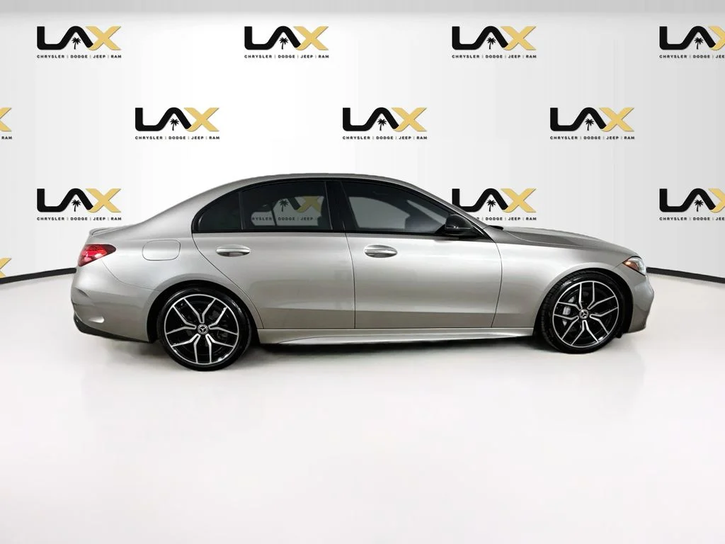 Used 2022 Silver Mercedes-Benz C 300 image 8