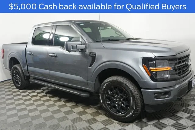 New 2026 Carbonized Gray Metallic Ford XLT image 2