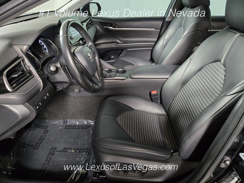 Used 2022 Midnight Black Metallic Toyota SE image 13
