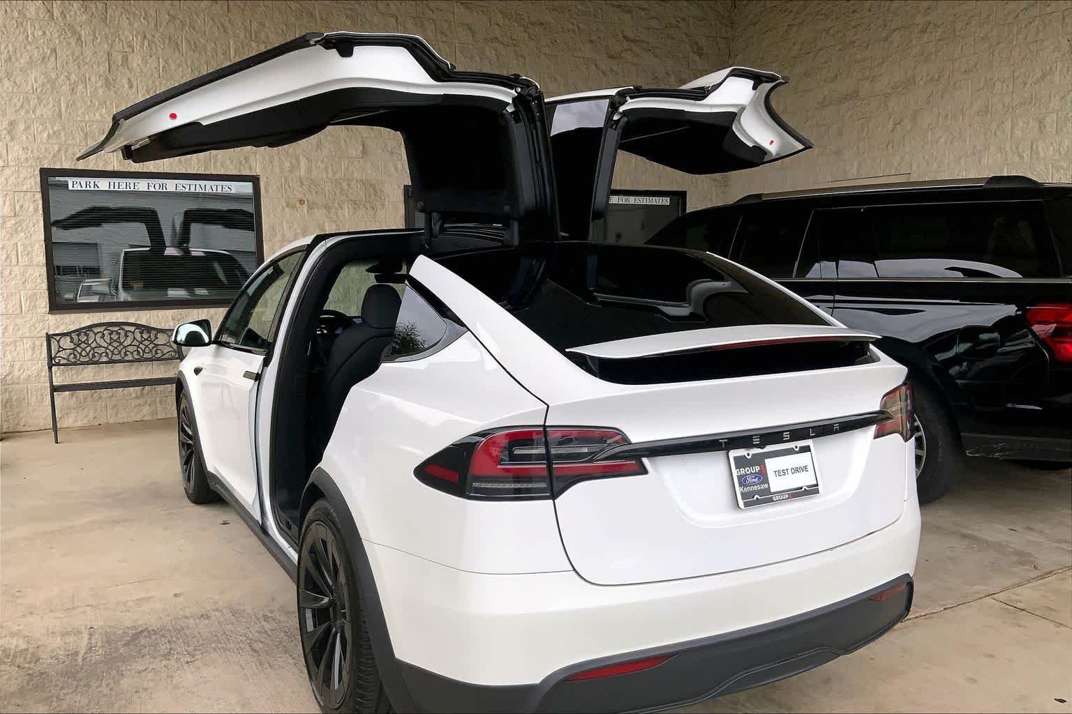 Used 2023 Pearl White Multi Tesla  image 33