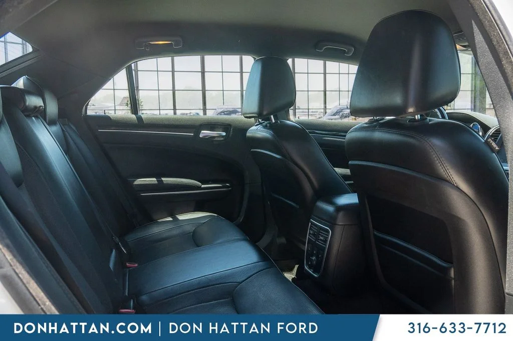 Used 2014 White Chrysler C image 27