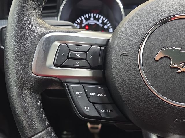 Used 2017 White Ford GT Premium image 14