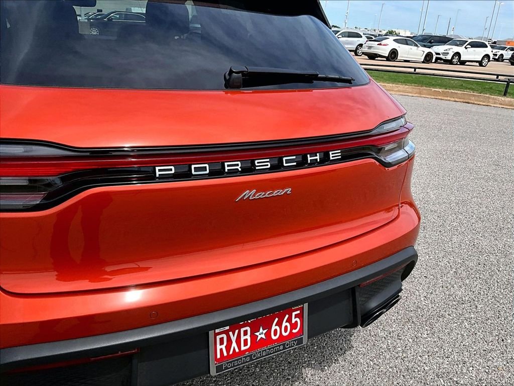 Used 2025 Orange Porsche  image 22