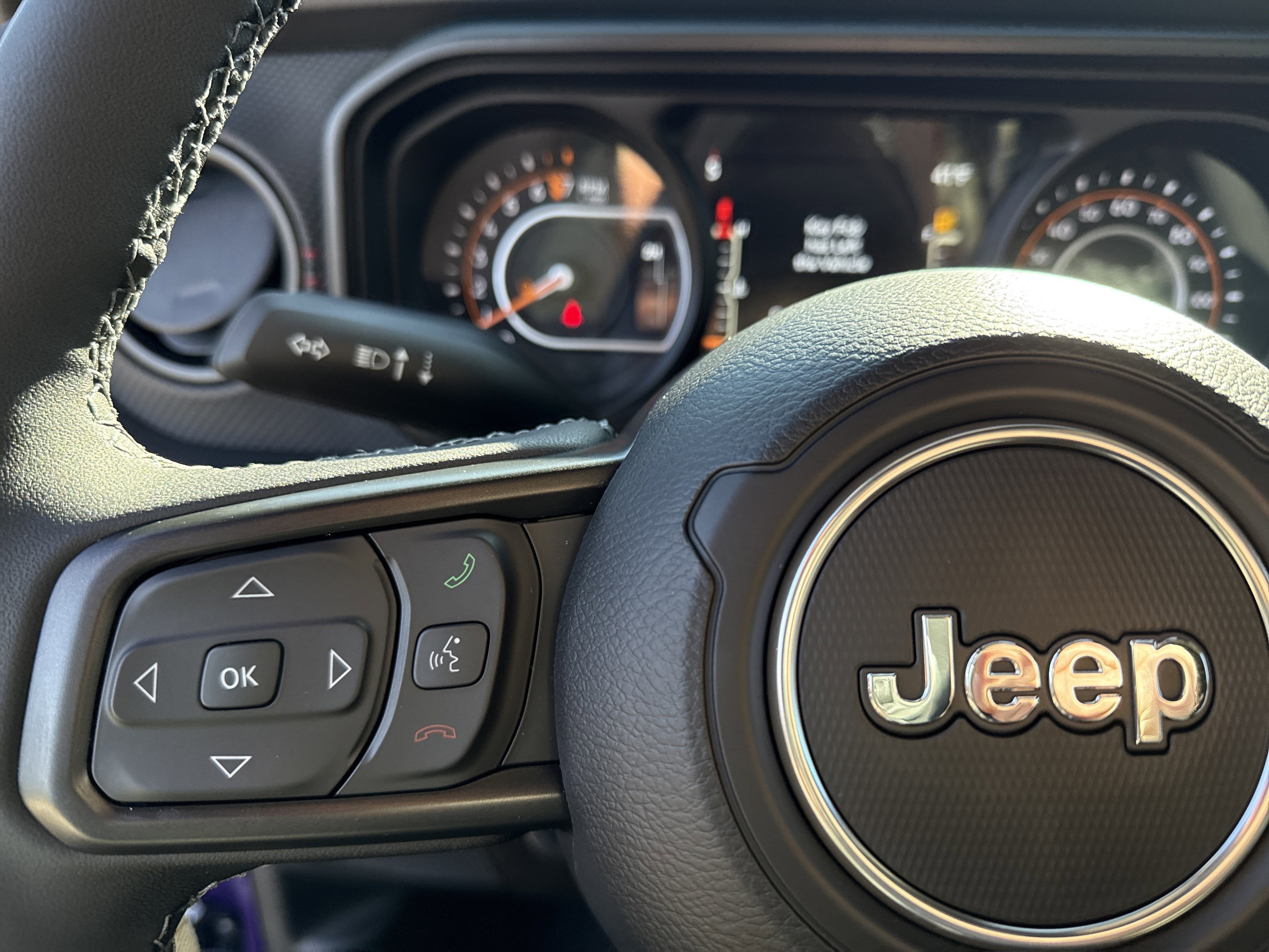 New 2026 Reign Jeep Rubicon X image 26