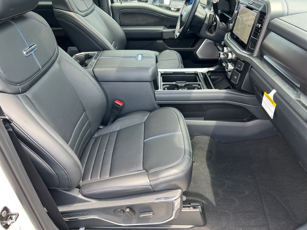 New 2026 White Ford Platinum image 15