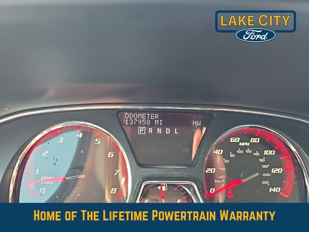 Used 2016 Silver GMC SLE-2 image 6