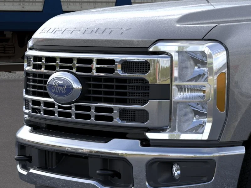 New 2026 Carbonized Gray Metallic Ford F-250® XLT image 17