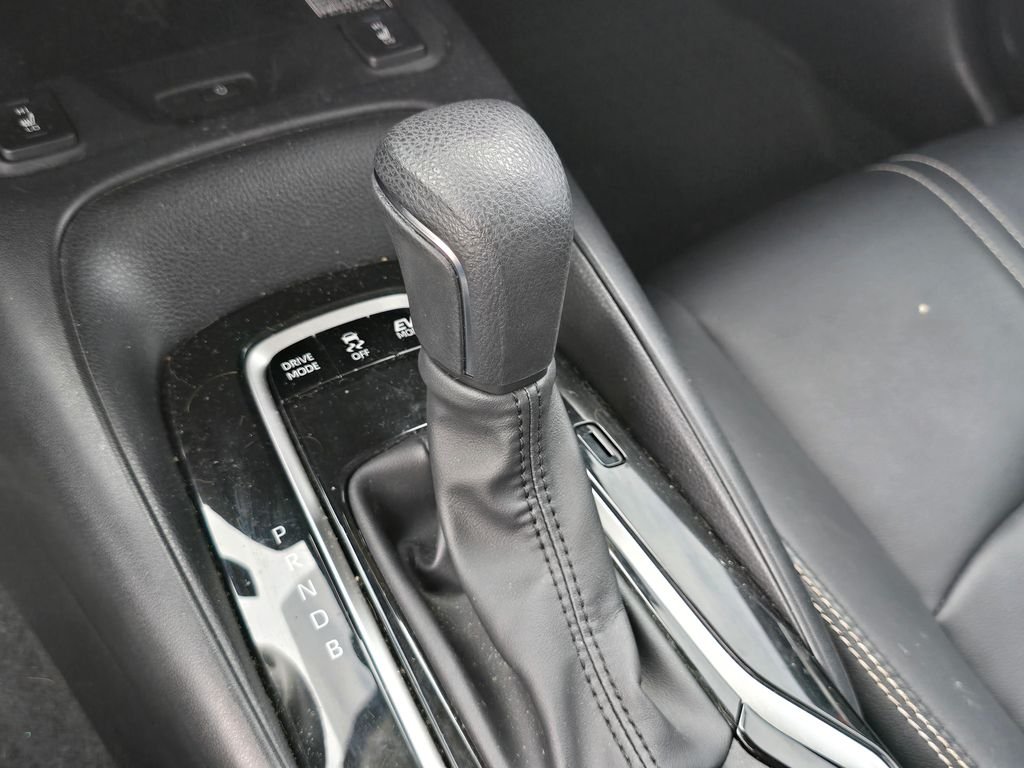 Used 2024 Black Toyota XLE image 22