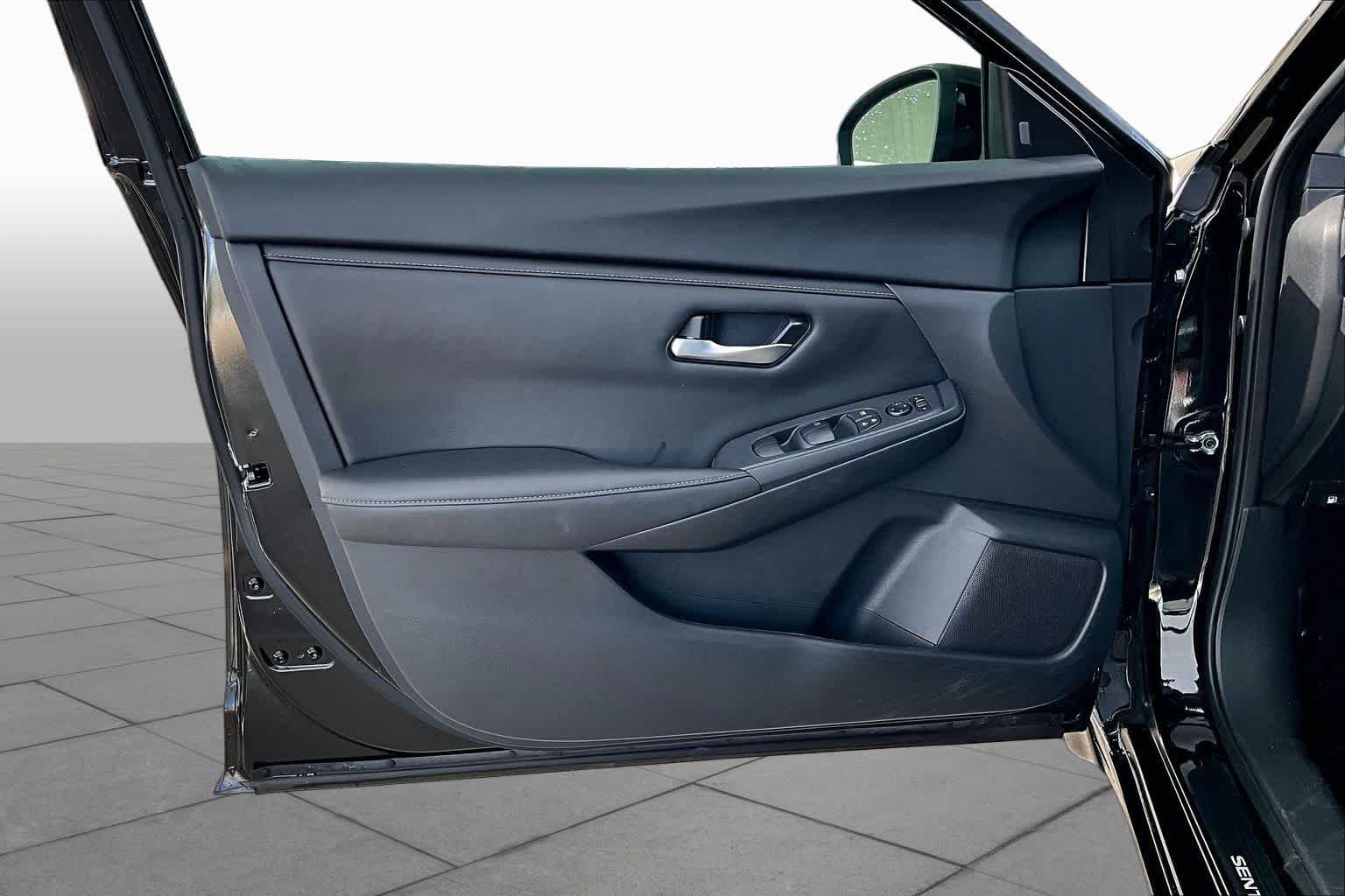 Used 2024 Super Black Nissan SV image 21