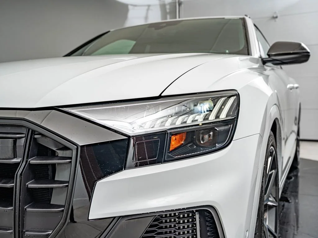Used 2023 Glacier White Audi 4.0T Prestige image 13