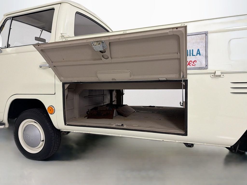Used 1968 White Volkswagen  image 17