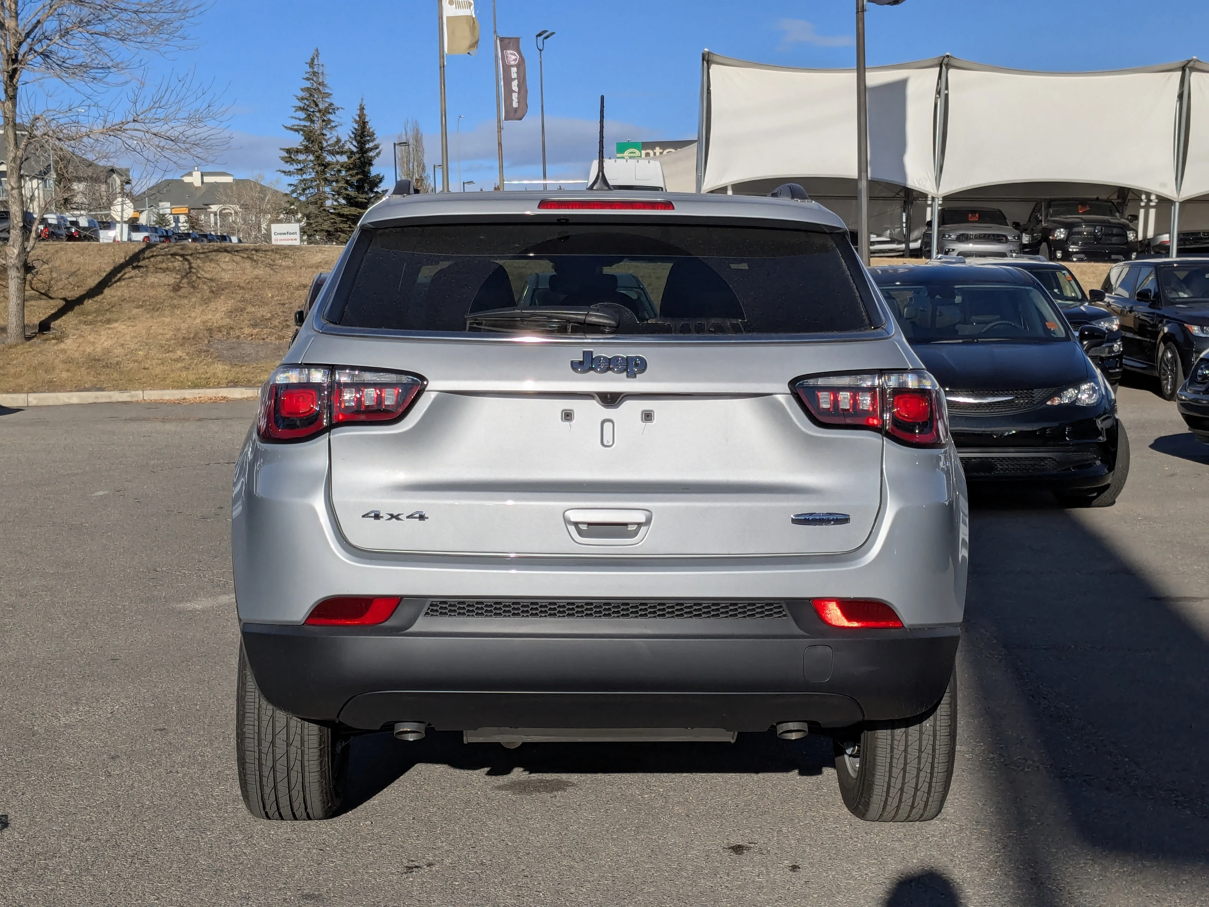 New 2026 Silver Jeep North - Panoramic Sunroof - Alpine Audio -  Adaptive Cruise - Power Liftgate & Tons More! image 7