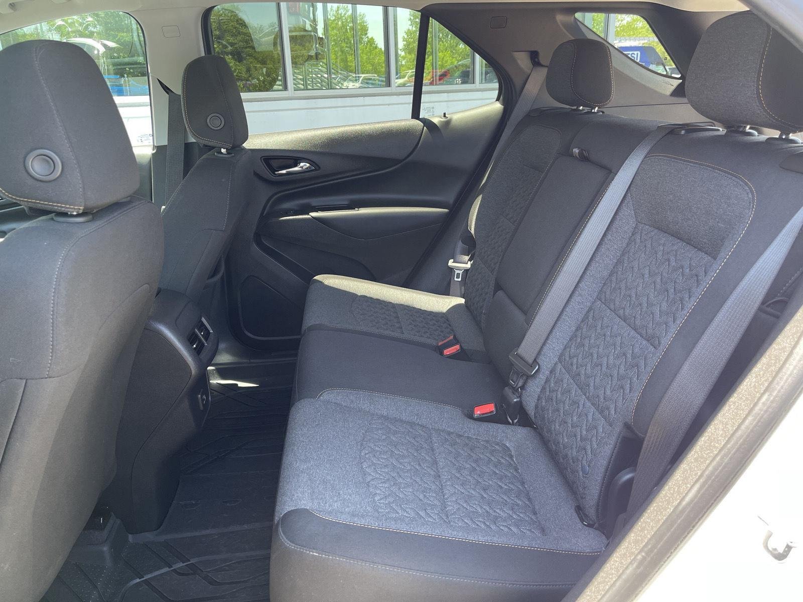 Used 2024 Summit White Chevrolet LT image 35