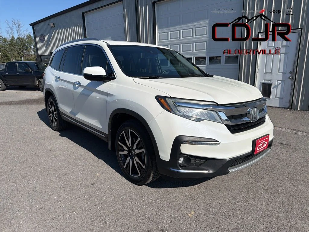 2019 Honda Pilot 2WD Touring's photo