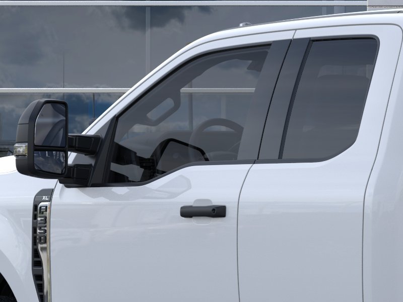 New 2026 Oxford White Ford XL image 47
