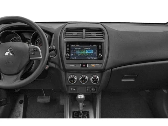 Used 2021  Mitsubishi 2.0 ES image 10