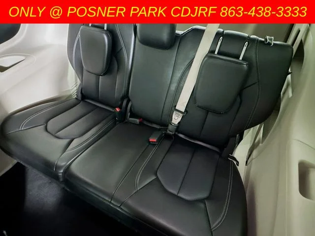 Used 2024 Silver Chrysler Touring L image 27