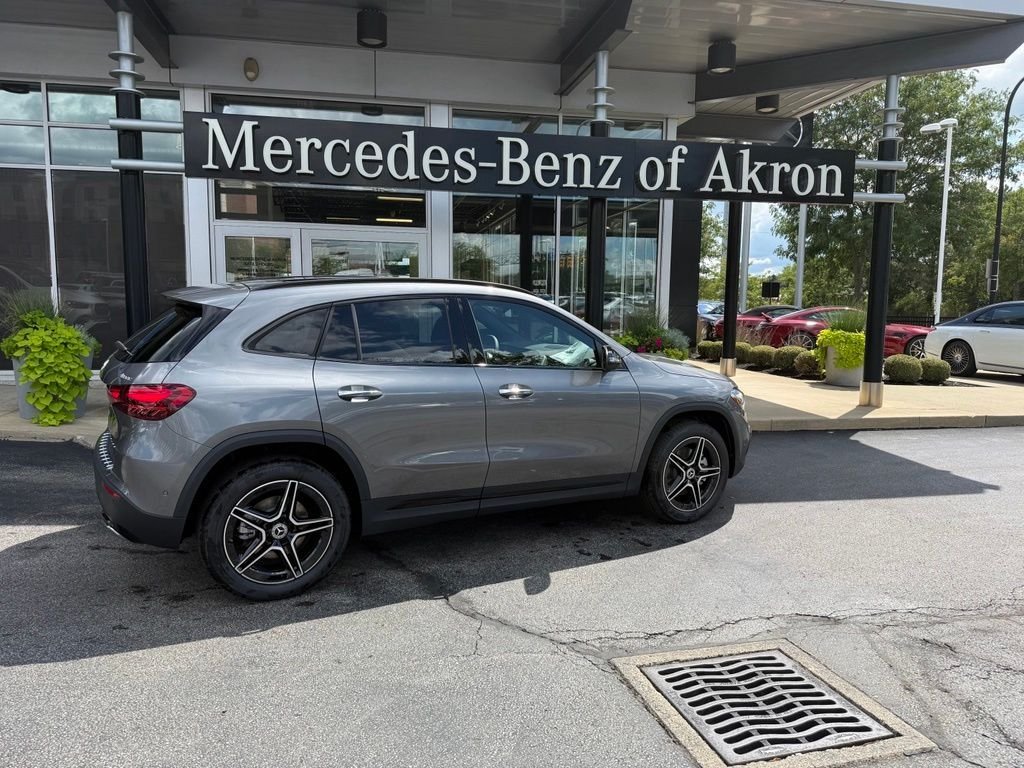 New 2026 Mountain Grey Metallic Mercedes-Benz GLA 250 image 1