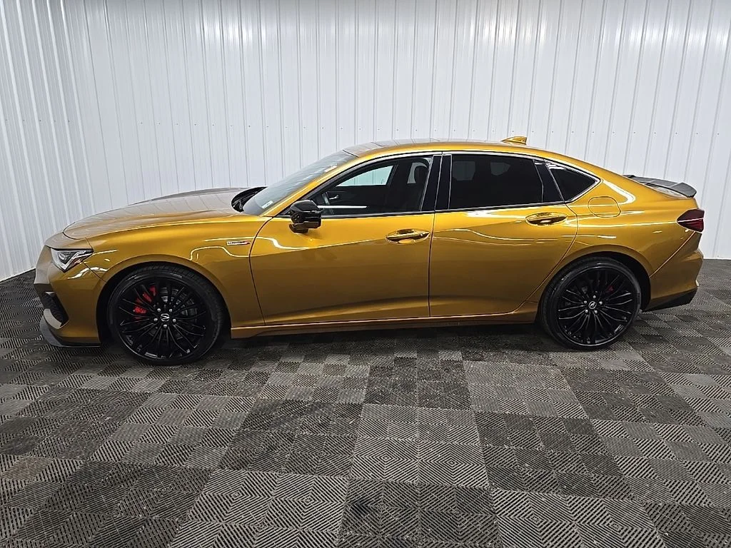 Used 2021 Tiger Eye Pearl Acura Type S image 5