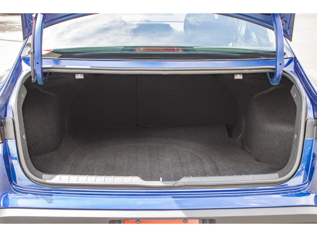 Used 2025 Deep Sea Blue Kia EX image 12