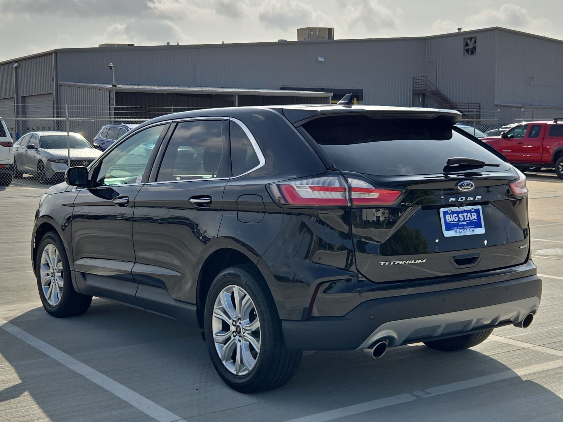 Used 2024 Black Metallic Ford Titanium image 5